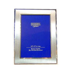 Joe Davies 3x5 Silver Photo Frame - Old Railway Line Garden Centre