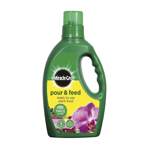 Miracle - Gro 1 Litre Pour & Feed Ready to Use Plant Food - Old Railway Line Garden Centre