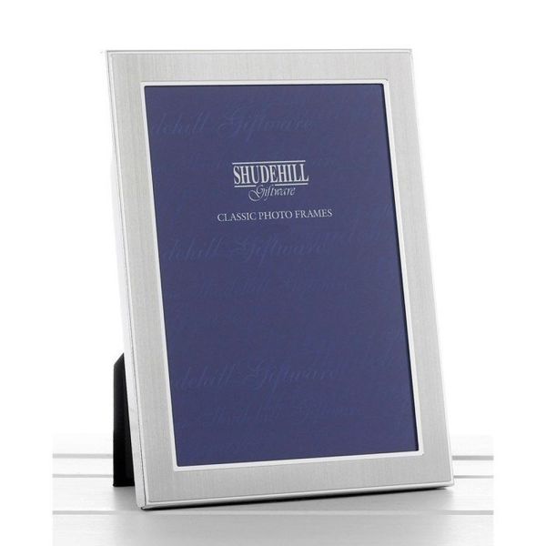 Plain Silver 8x10 Photo Frame - Old Railway Line Garden Centre
