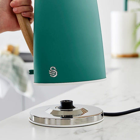 Swan 1.7L Green Nordic Jug Kettle - Old Railway Line Garden Centre