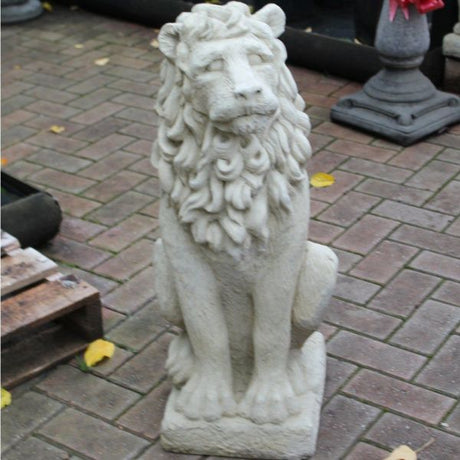 The Stone Studio Lion Looking Left - Old Railway Line Garden Centre