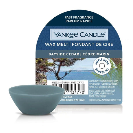 Yankee Candle 22g Bayside Cedar Signature Single Wax Melt - Old Railway Line Garden Centre